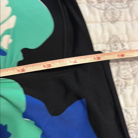 Floral Halter Swim Top - Picture 5 of 6